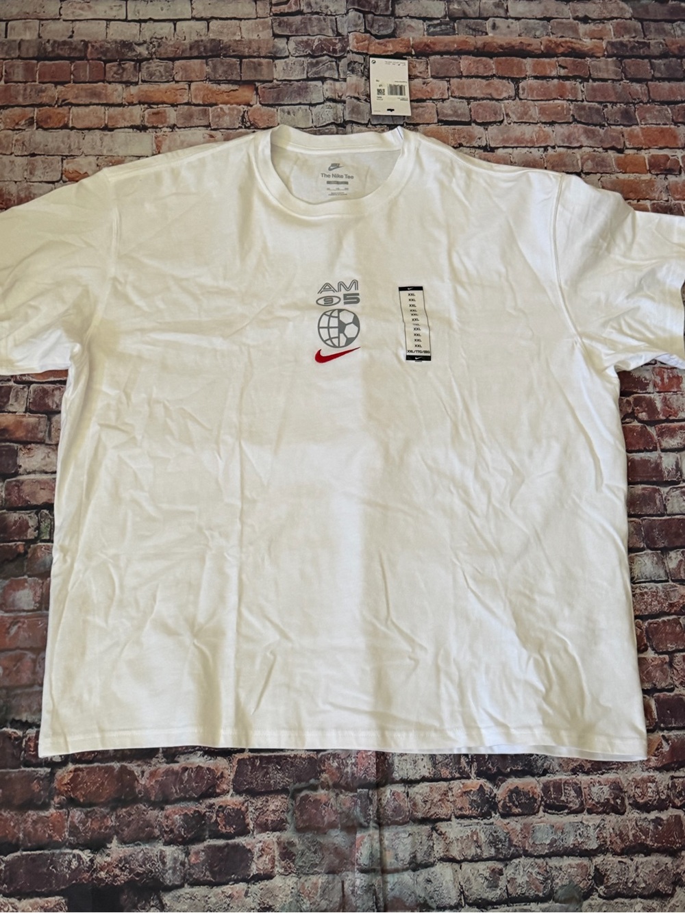 Nike White Short-Sleeve AM 95 Graphic Tee with Red Swoosh